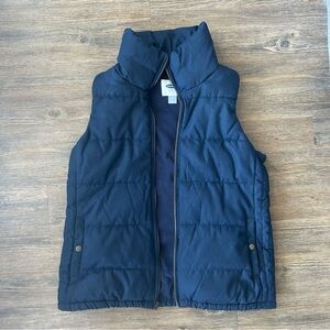 Old Navy Black Puffer Vest